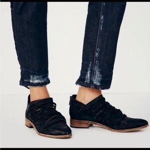 Free People “Lost Valley” Leather Ankle Boot Italian Distressed Straps Black 40